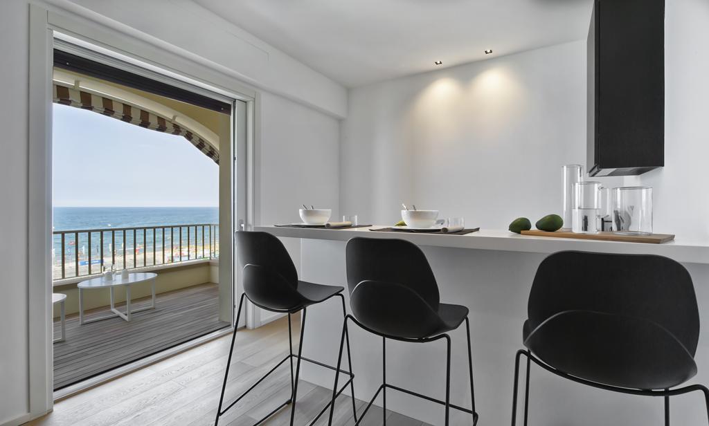 Luxury Suites Collection - Milano 33 Ричоне Екстериор снимка