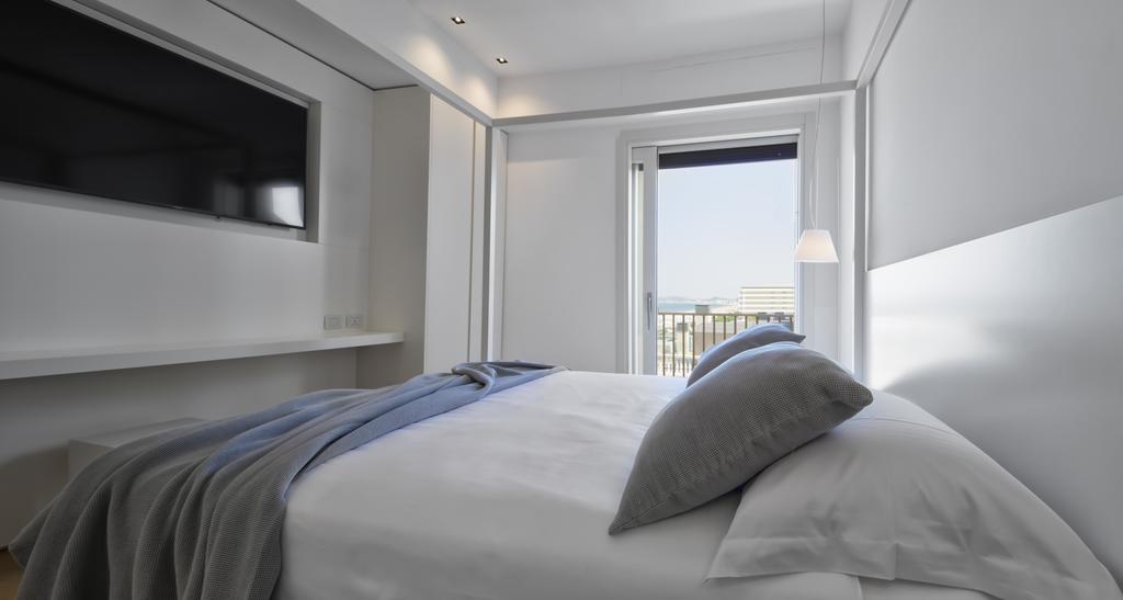 Luxury Suites Collection - Milano 33 Ричоне Екстериор снимка