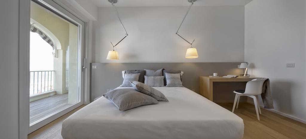 Luxury Suites Collection - Milano 33 Ричоне Екстериор снимка